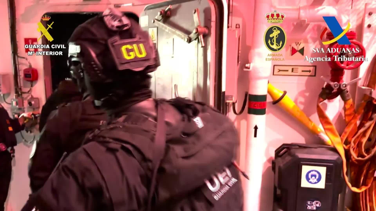 X062-CANARIAS GUARDIA CIVIL EMBARCACION COCAINA
