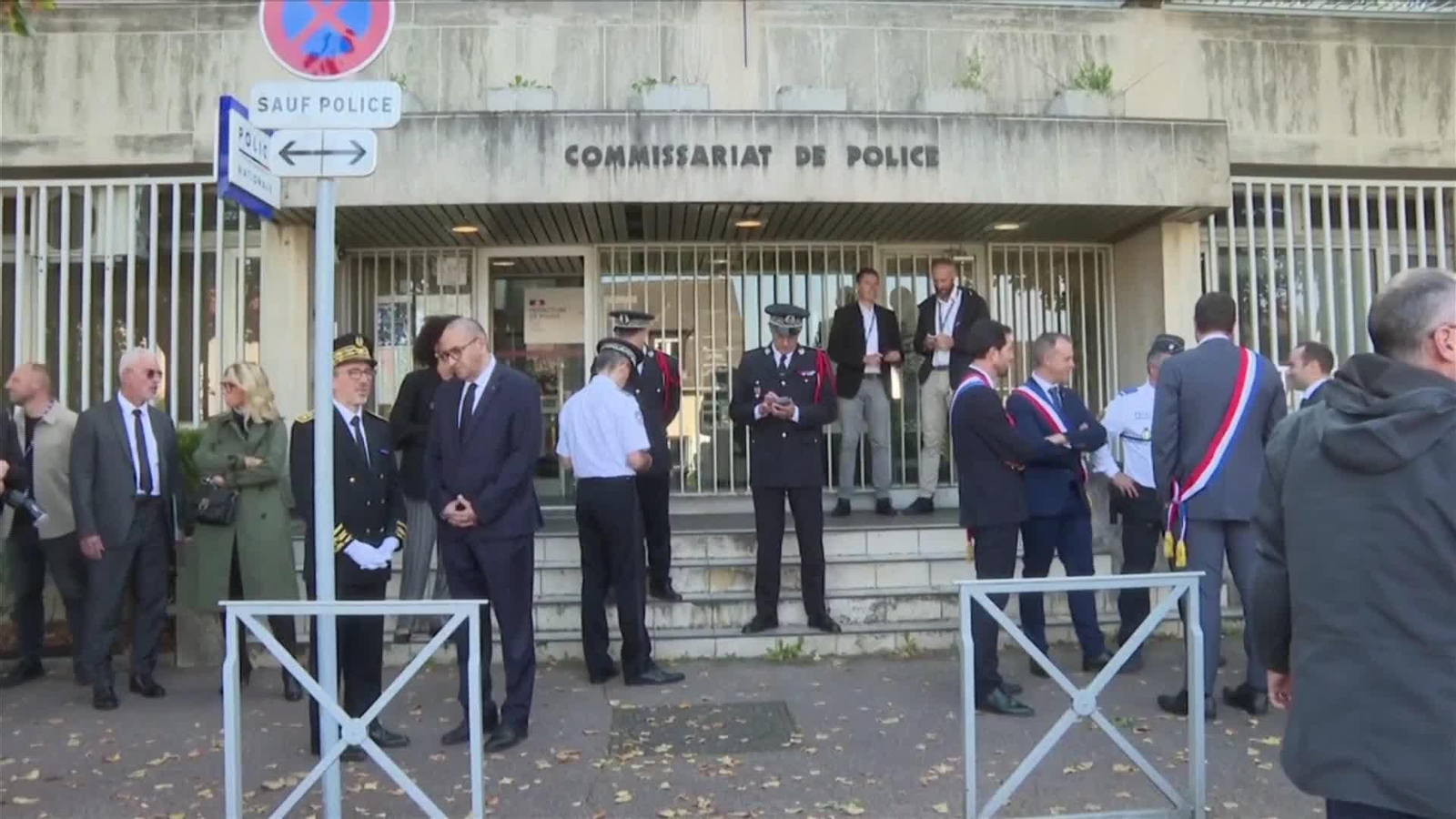S009-FRANCIA DECLARACIONES PRIMER MINISTRO