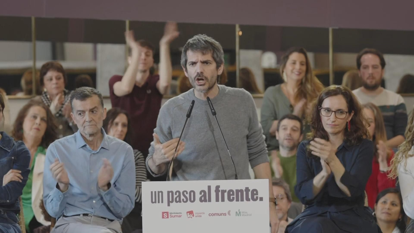 Urtasun avisa al PSOE que no se ganan elecciones "con el freno de mano puesto" en la agenda social