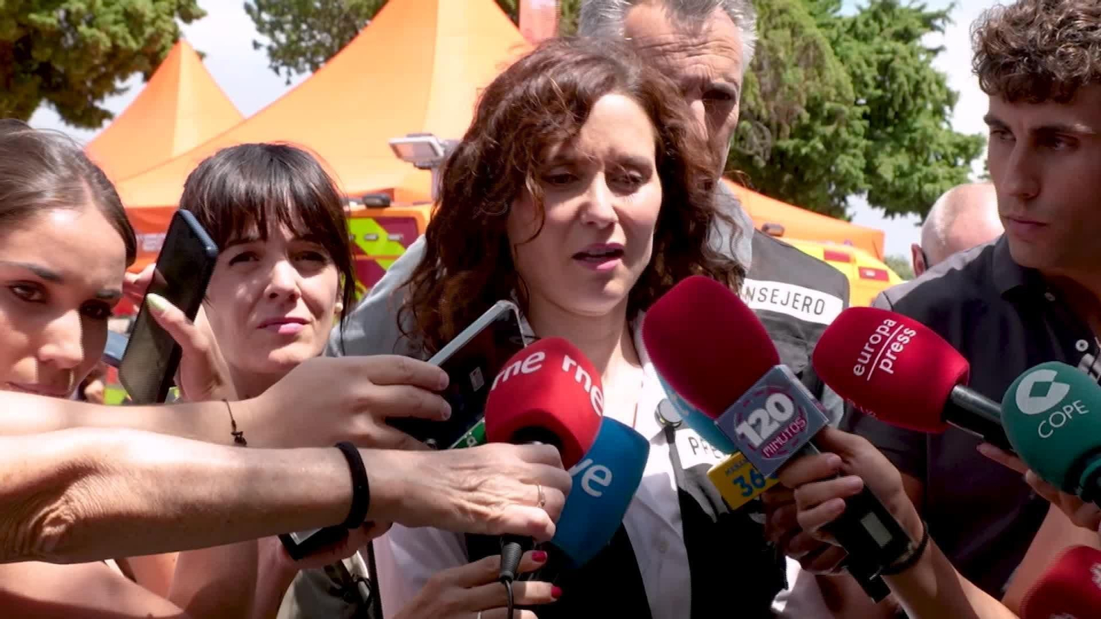 J019-MADRID ISABEL AYUSO ENTREVISTA ZP