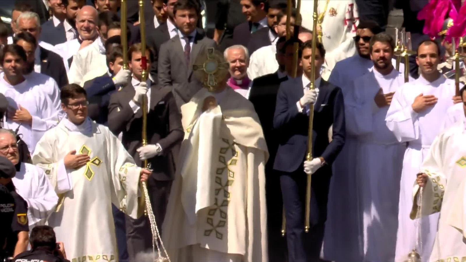va procesion papa corpus