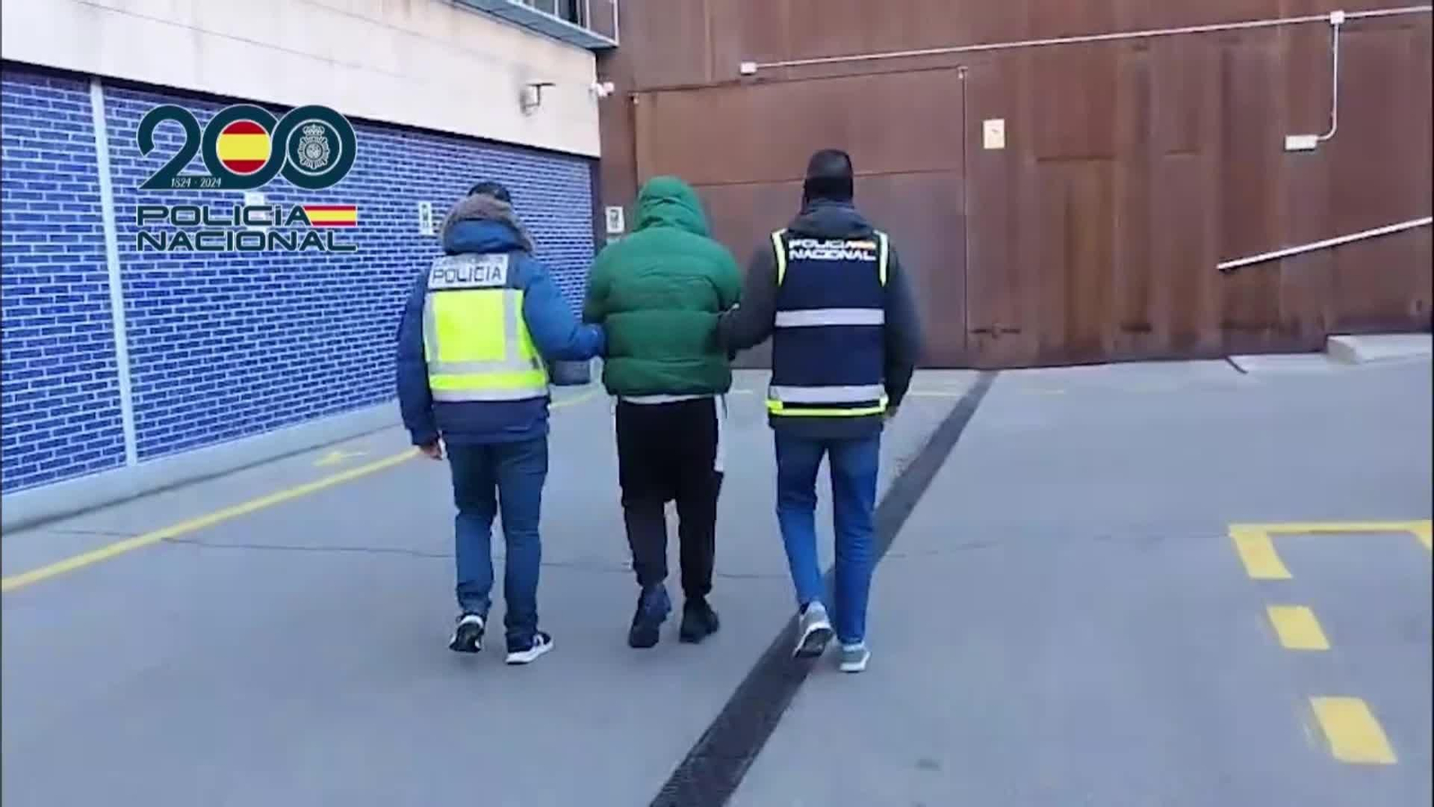 M044-IMAGENES POLICIA DETENCION CIBERDELINCUENTE