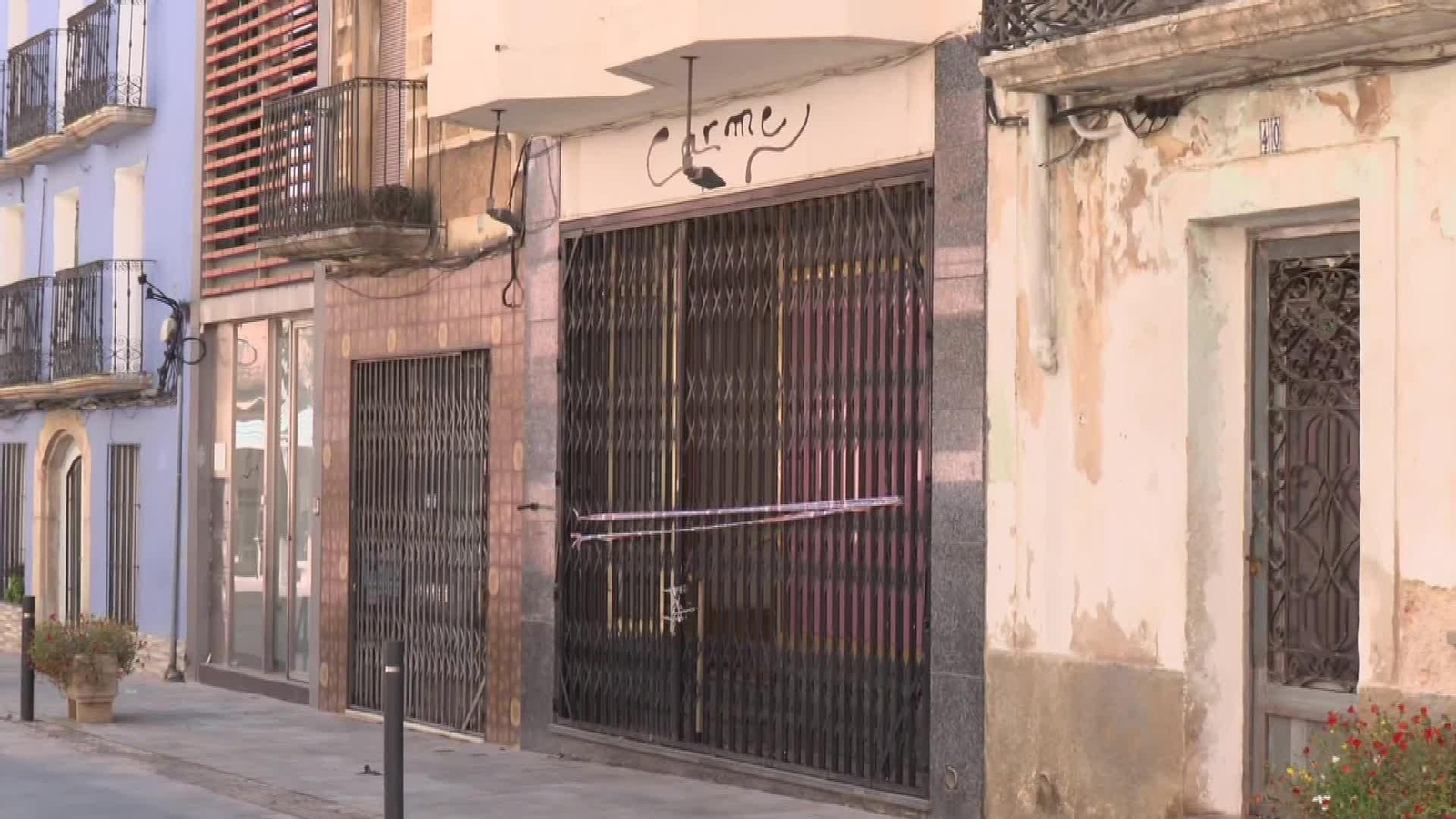 J039-TARRAGONA DETENIDOS PADRES POR MUERTE BEBE
