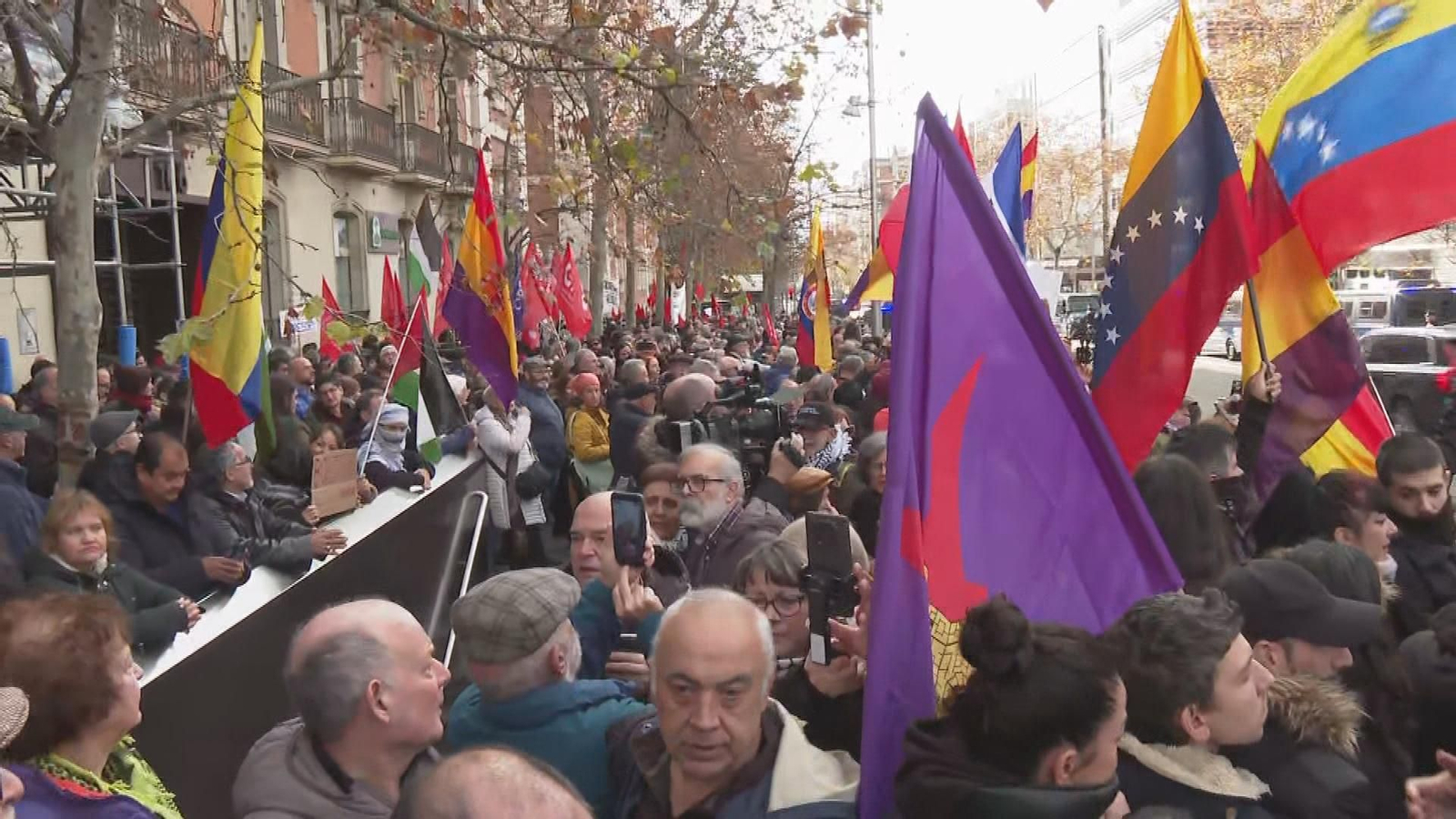 concentracion embajada