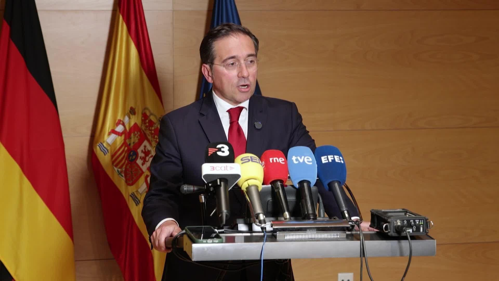 va albares sobre flotilla
