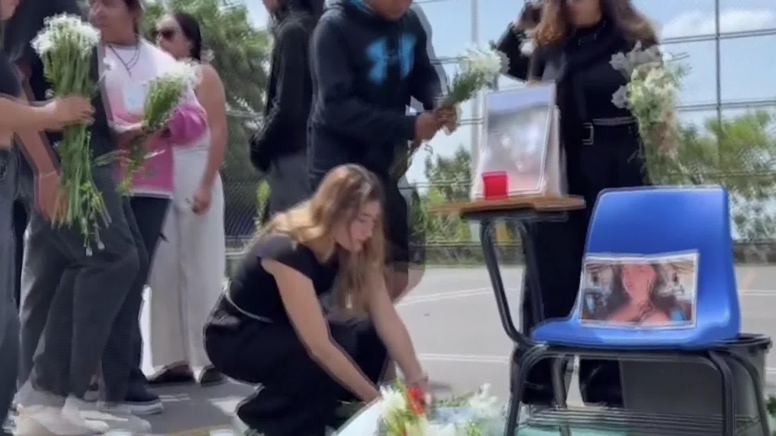 M035-MEXICO ESTUDIANTE ESPAÑOLA MUERTA HOMENAJE