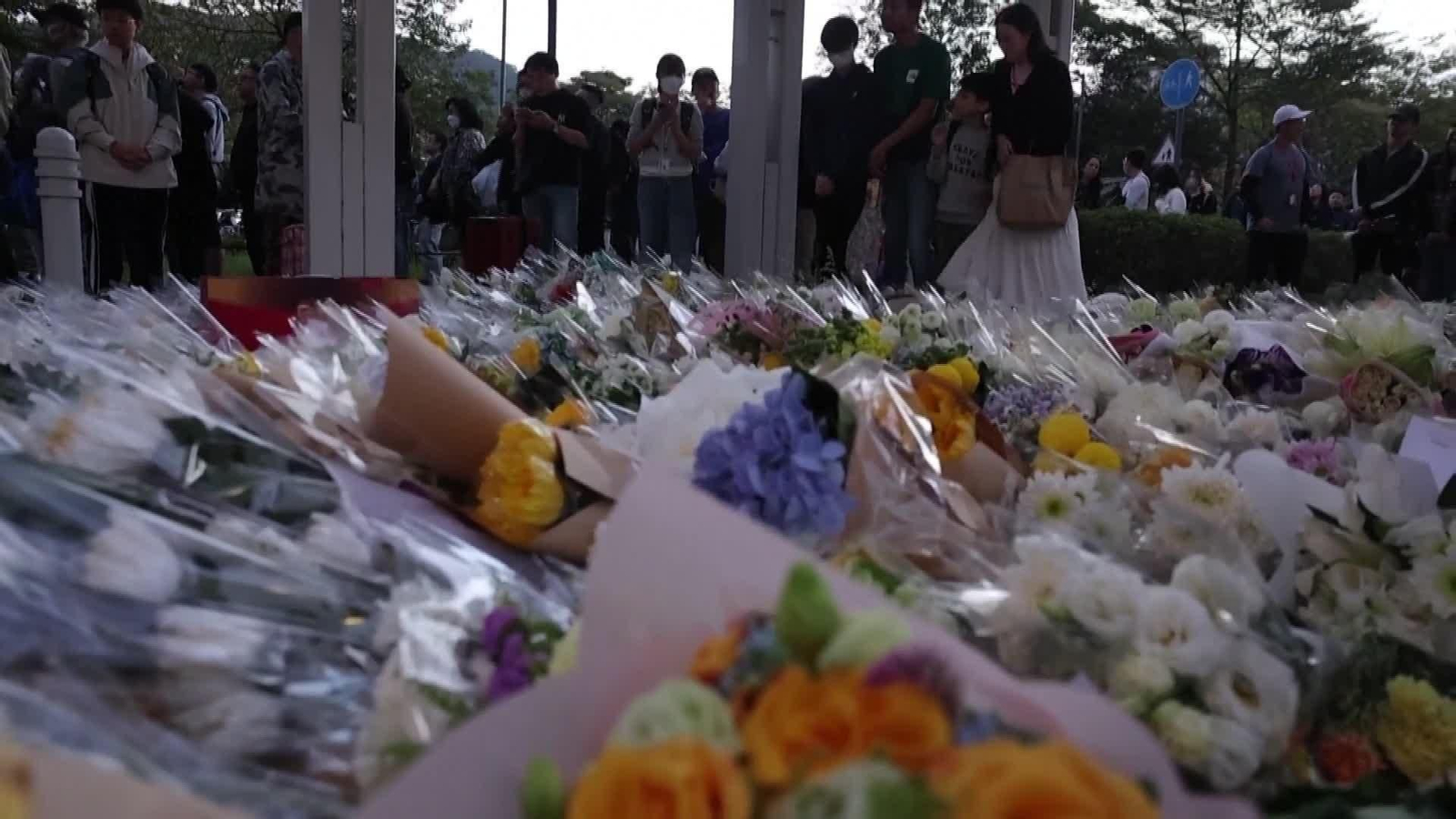 S009-CHINA MEMORIAL VICTIMAS INCENDIO HONG KONG