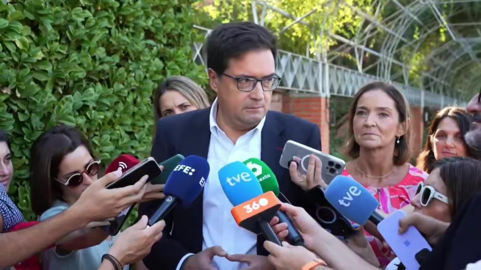 J026-MADRID TOTAL OSCAR LOPEZ SOBRE AYUSO
