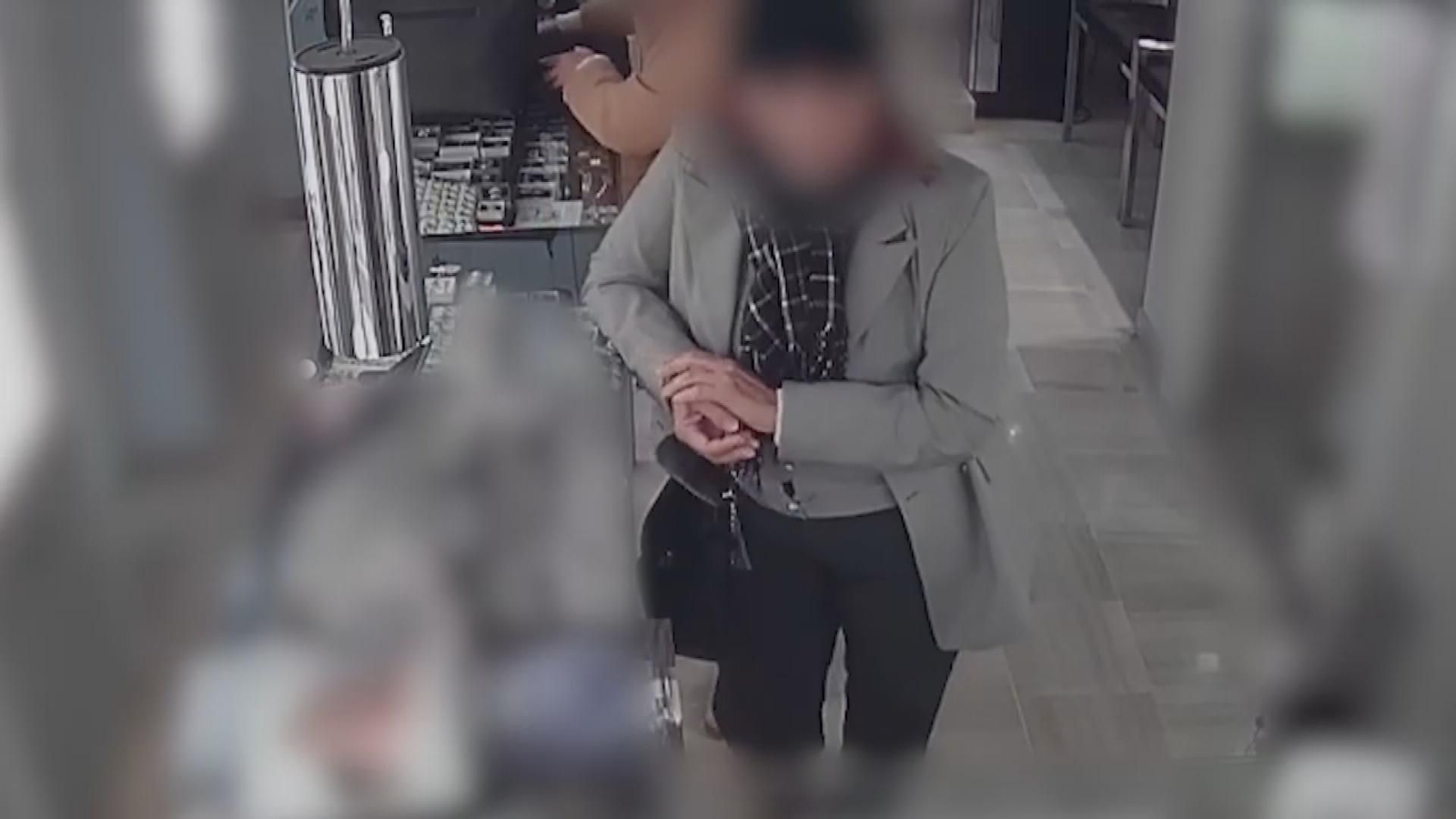 Desarticulada una célula itinerante de descuideros dedicada al hurto de mantas de joyas