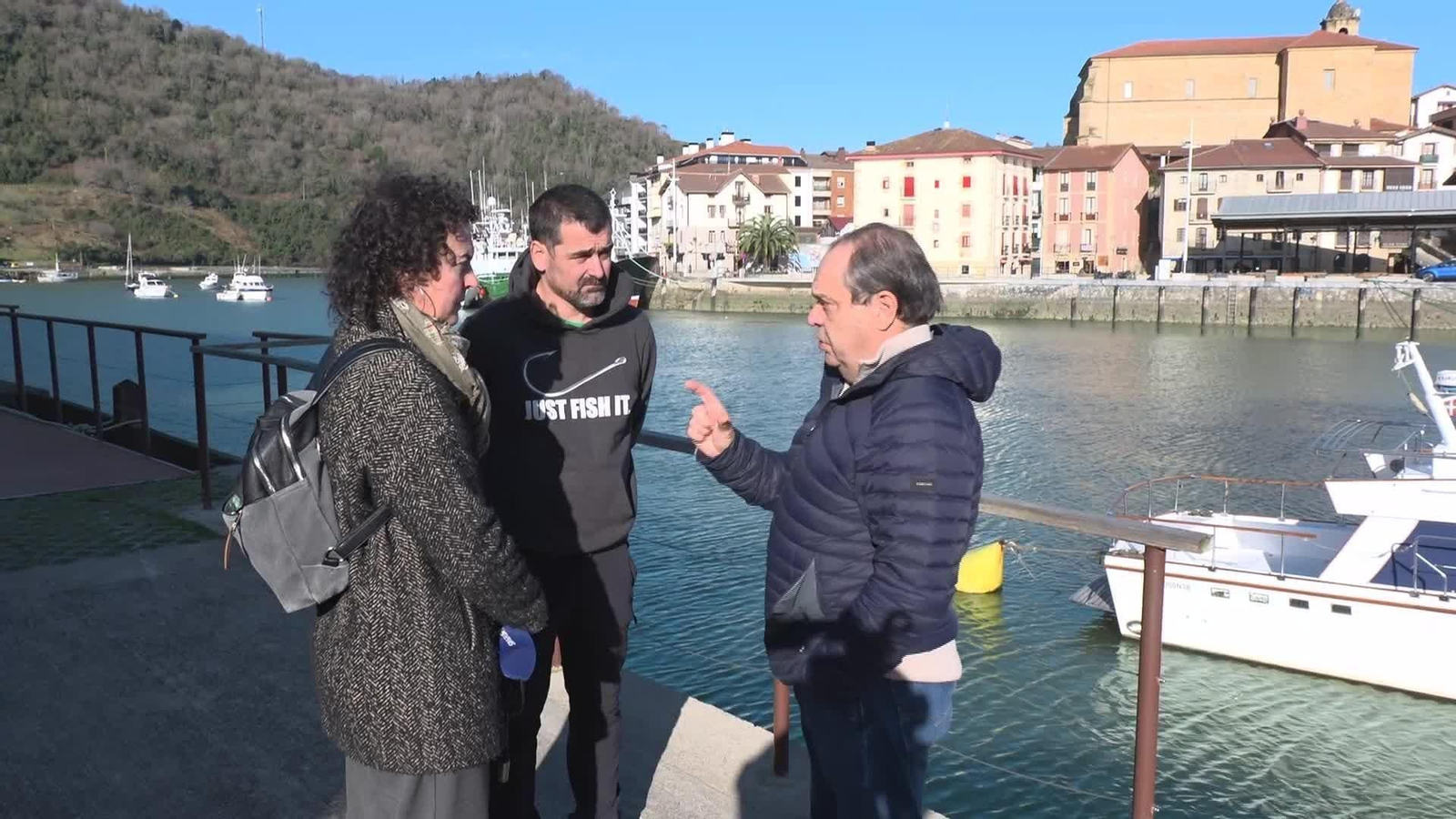 D034-BILBAO INDIGNACION ANGULEROS EUSKADI