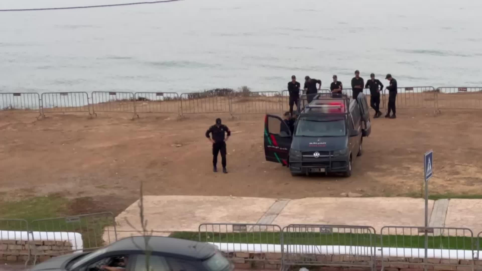 V028-MARRUECOS PRESENCIA POLICIAL FRONTERA CASTILLEJOS