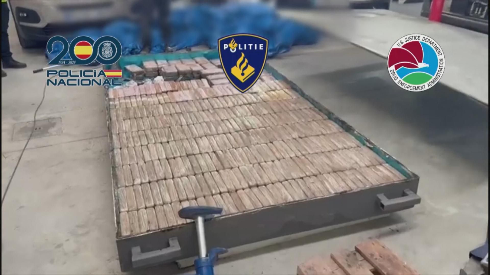 M011 MADRID OP POLICÍA CARTEL JALISCO.Duplicate frame 524