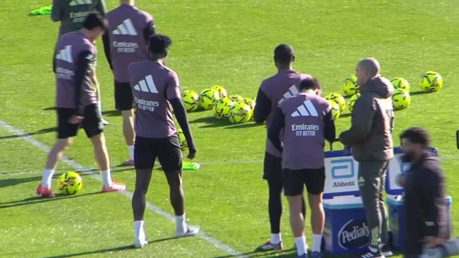 M032-MADRID ENTRENAMIENTO REAL MADRID