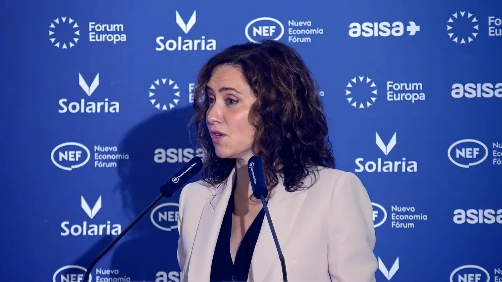 va ayuso reax adelanto sanchez