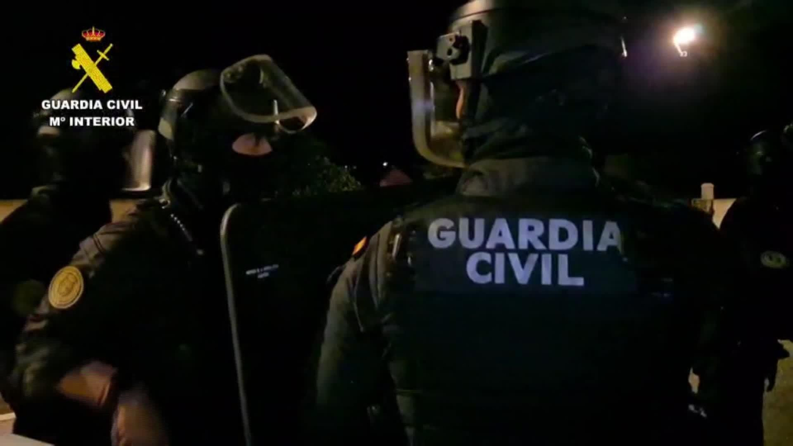 S021-IMAGENES GUARDIA CIVIL IBIZA LIBERADAS PROSTITUCION