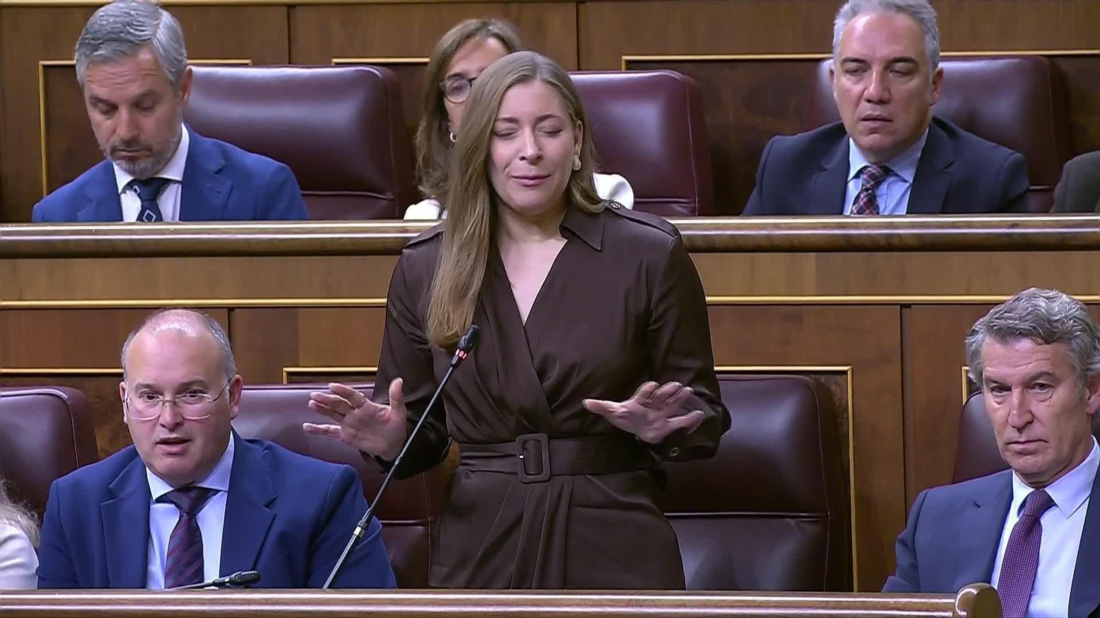 X013-CONGRESO SSCC PREGUNTAS A MJ MONTERO