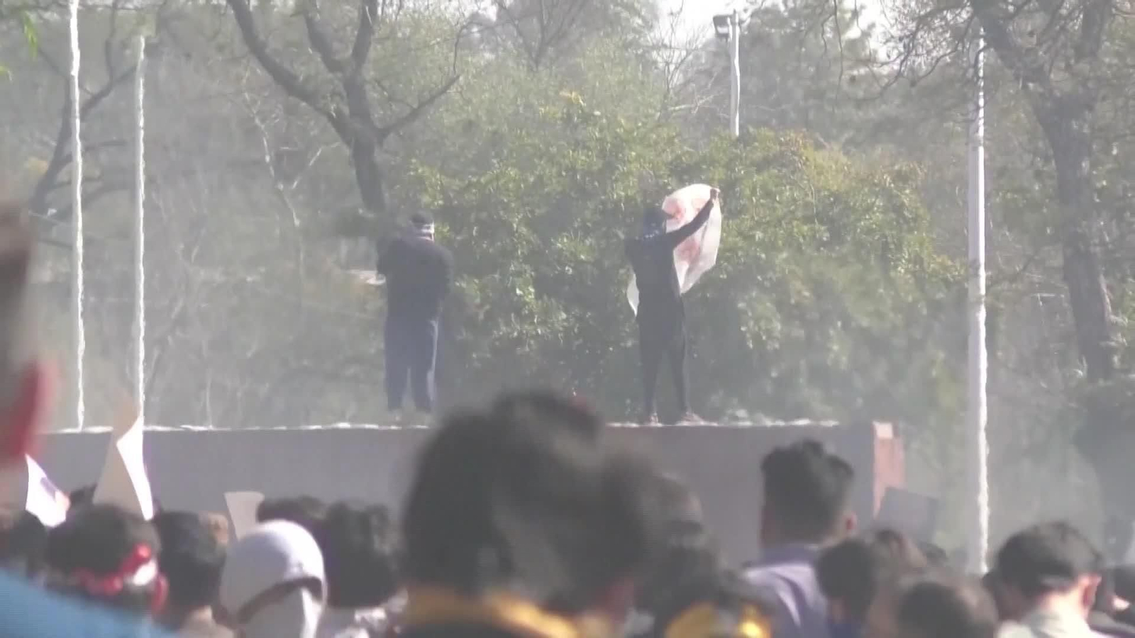 va fallecidos embajada karachi