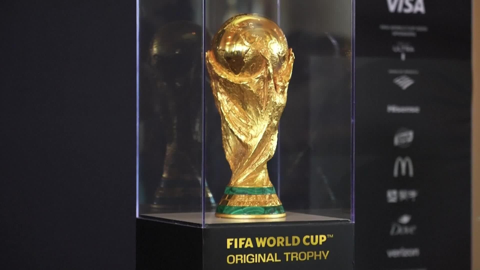 va colas para ver el trofeo del mundial
