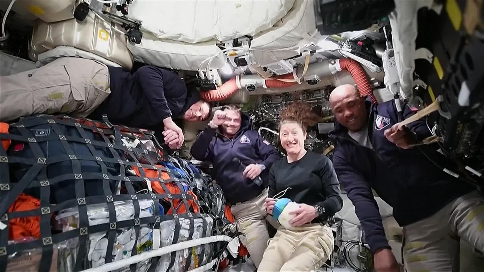 V004-ESPACIO DECLARACIONES ASTRONAUTAS MISIÓN ARTEMISA