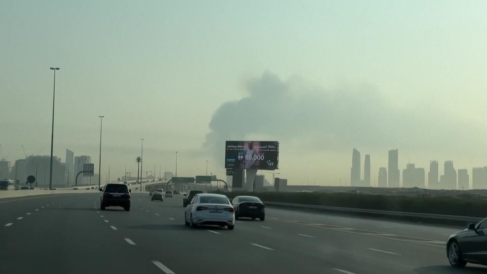 L002-EAU ATAQUE SOBRE AEROPUERTO DUBAI