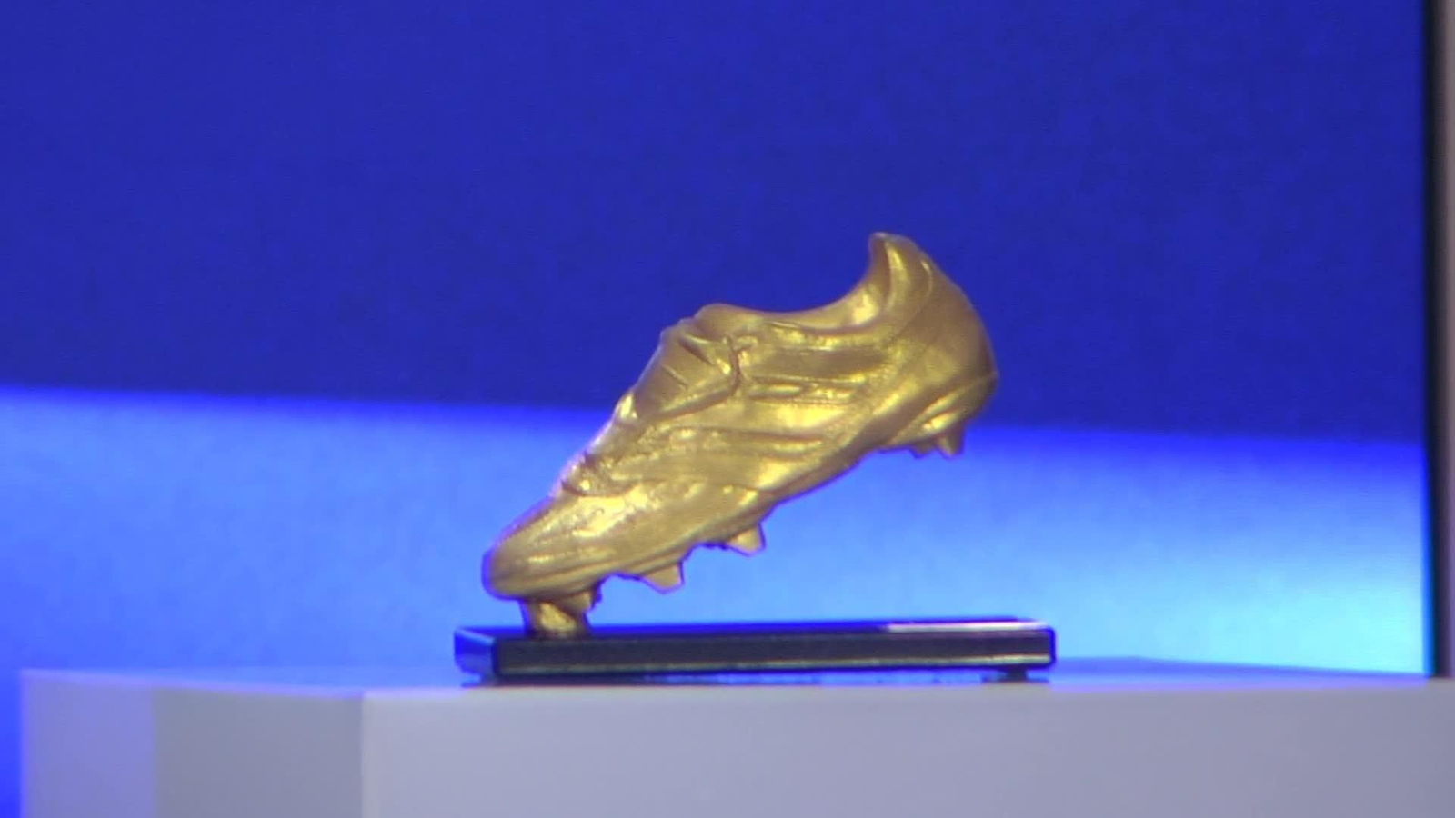 V034-MADRID ENTREGA BOTA DE ORO MBAPPE V034-MADRID ENTREGA BOTA DE ORO MBAPPE