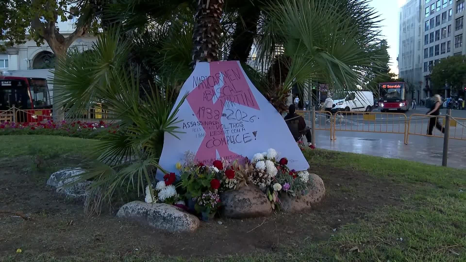 J042-VALENCIA ACAMPADA VIVIENDA