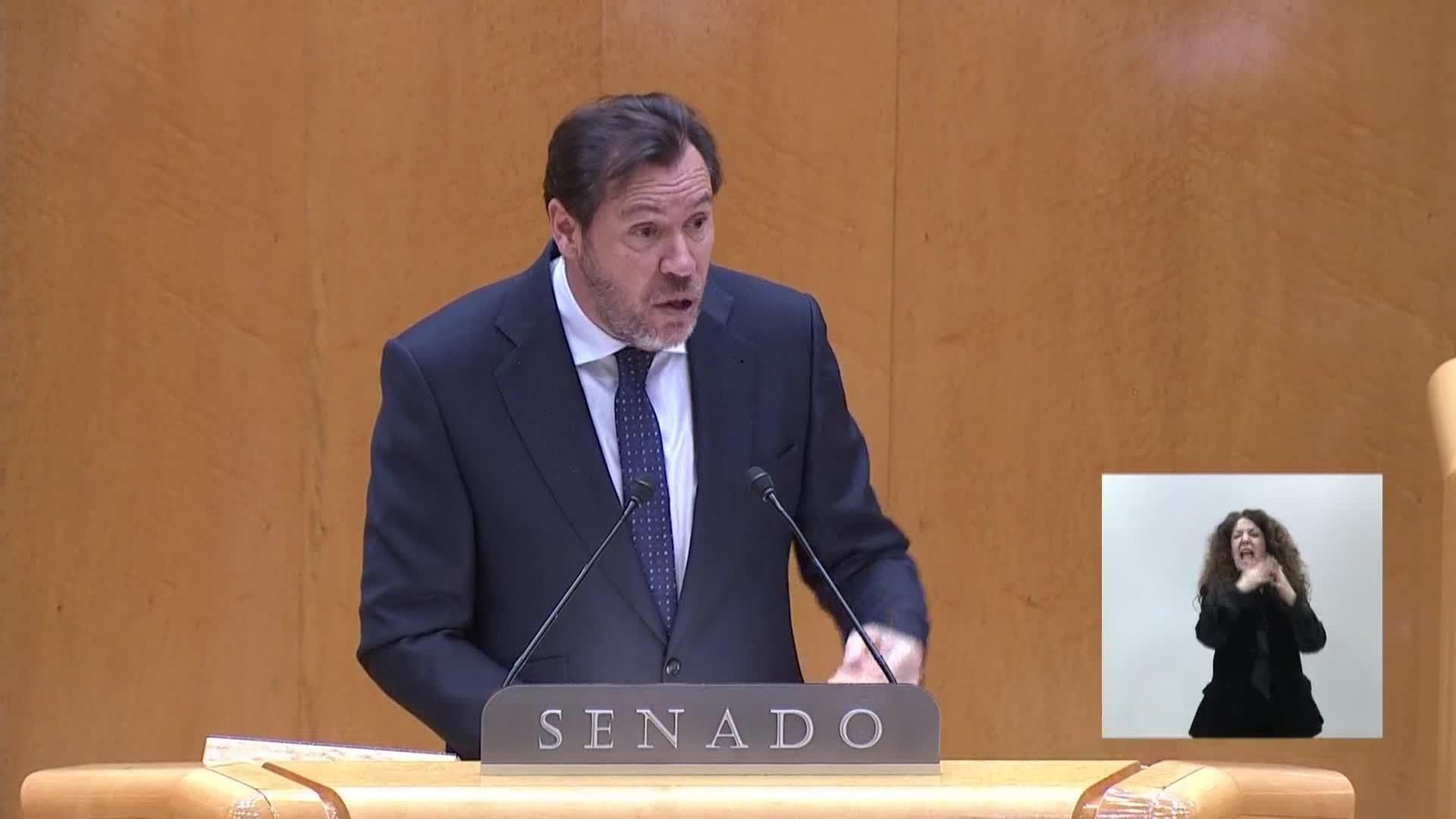 va total oscar puente les molesto porque hago bien mi trabajo