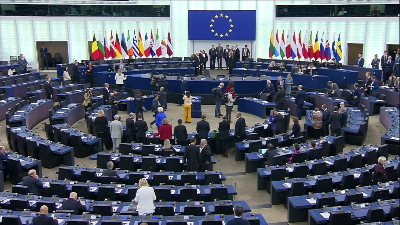 Bruselas aplaza por séptima vez la votación sobre la oficialidad del catalán, el euskera y el gallego en la UE
