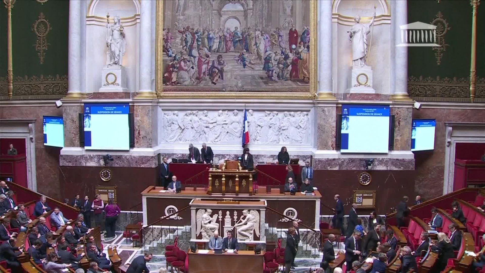J053-FRANCIA MOCIONES CONFIANZA