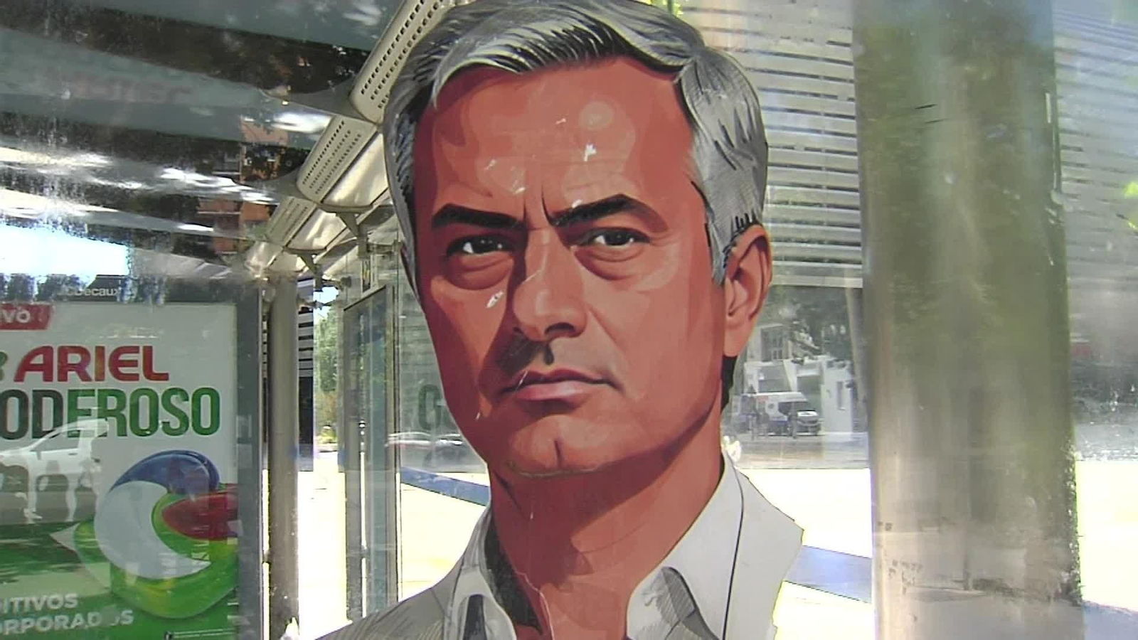 V042-MADRID MOURINHO MARQUESINA BERNABEU