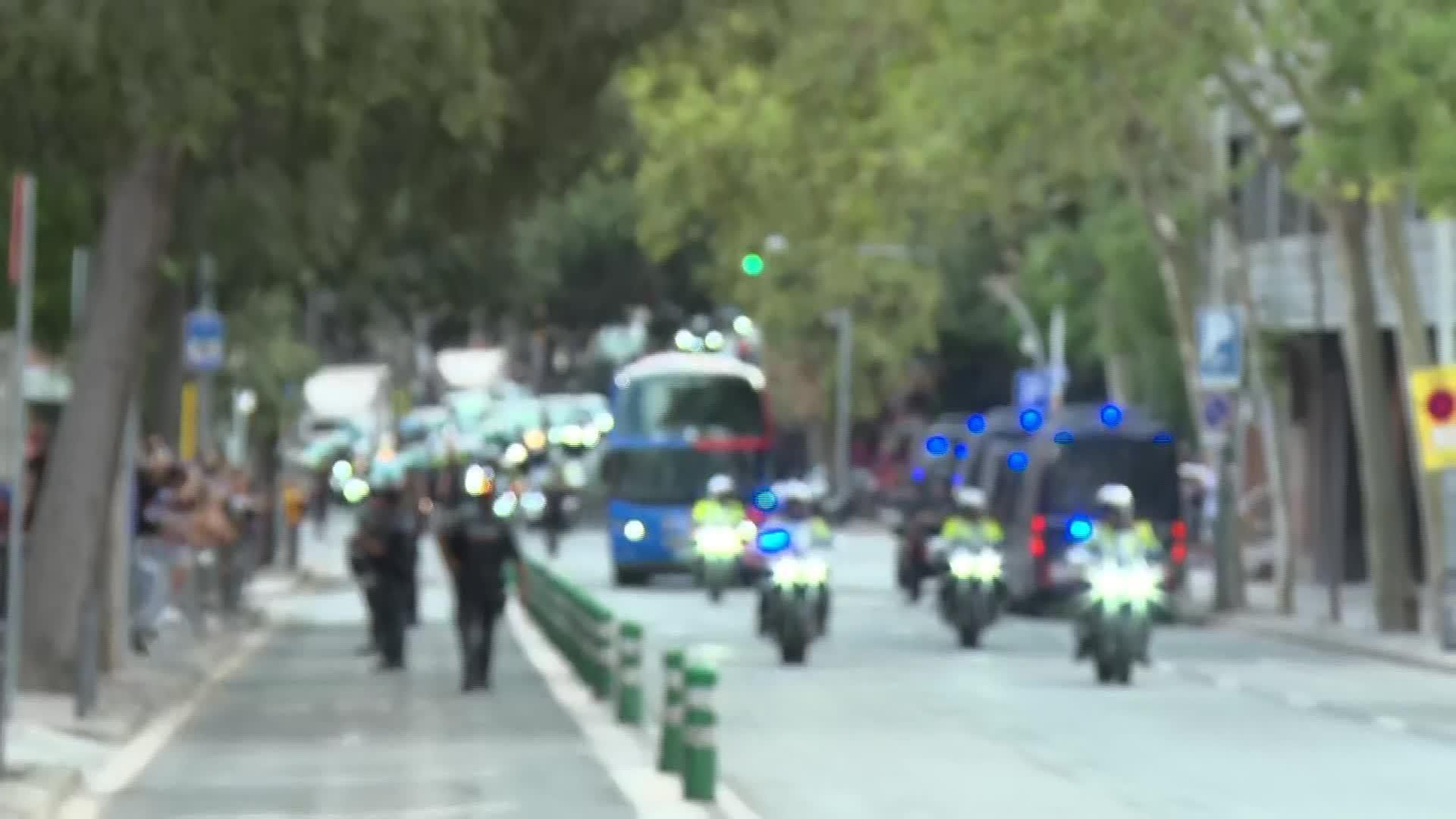 J075-BARCELONA LLEGADA BARSA-ATHLETIC