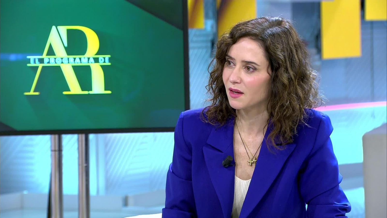 va entrevista ayuso mediaset