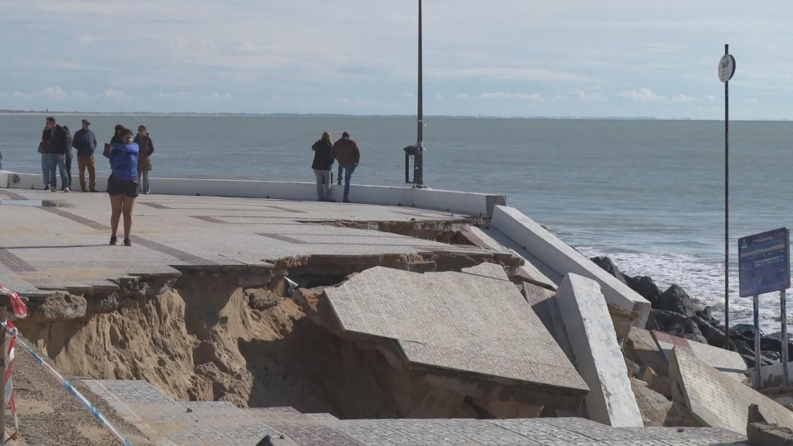 Preocupación de los vecinos de Mazagón por el deterioro de su playa tras los últimos temporales