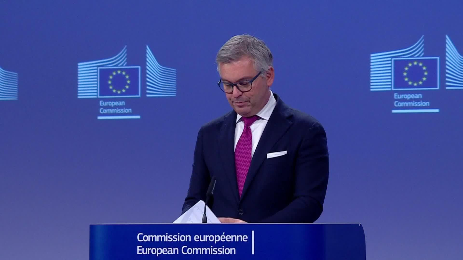 J071-BRUSELAS TOTAL COMISARIO EUROPEO MIGRACION SOBRE ESPANA