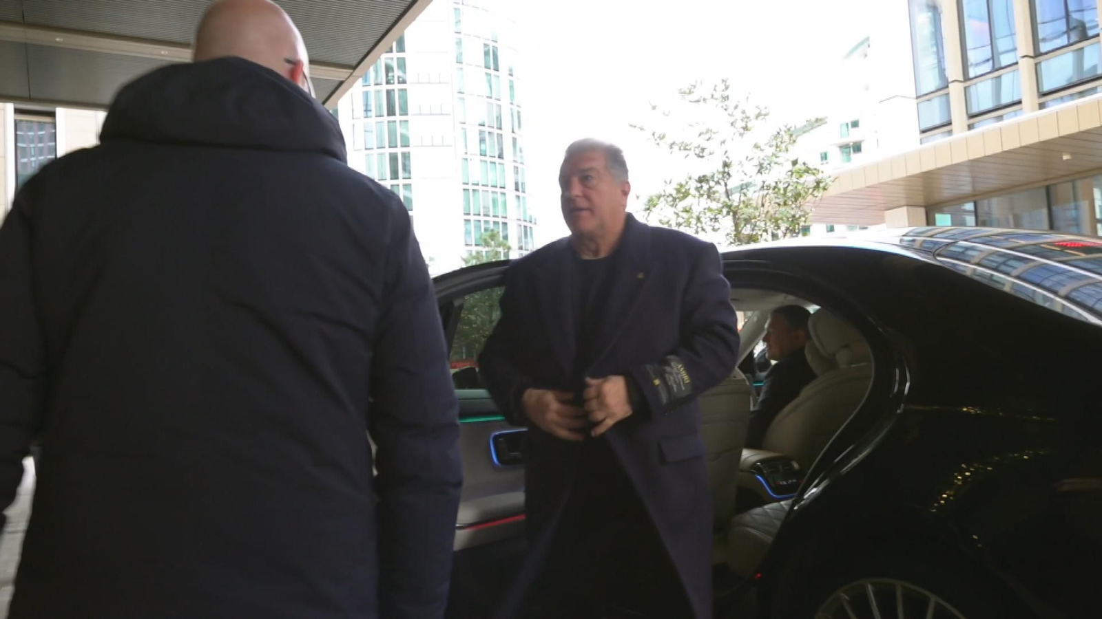 M032 LONDRES LAPORTA HOTEL BARSA frame 226