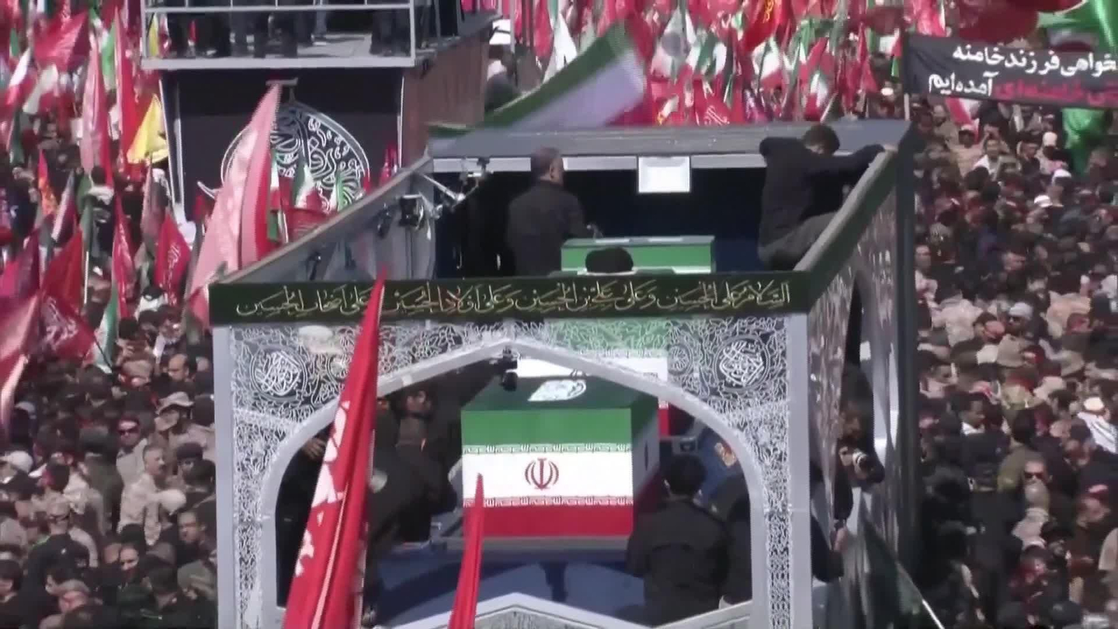 L013-IRAN SEGUNDO DIA FUNERALES JAMENEI