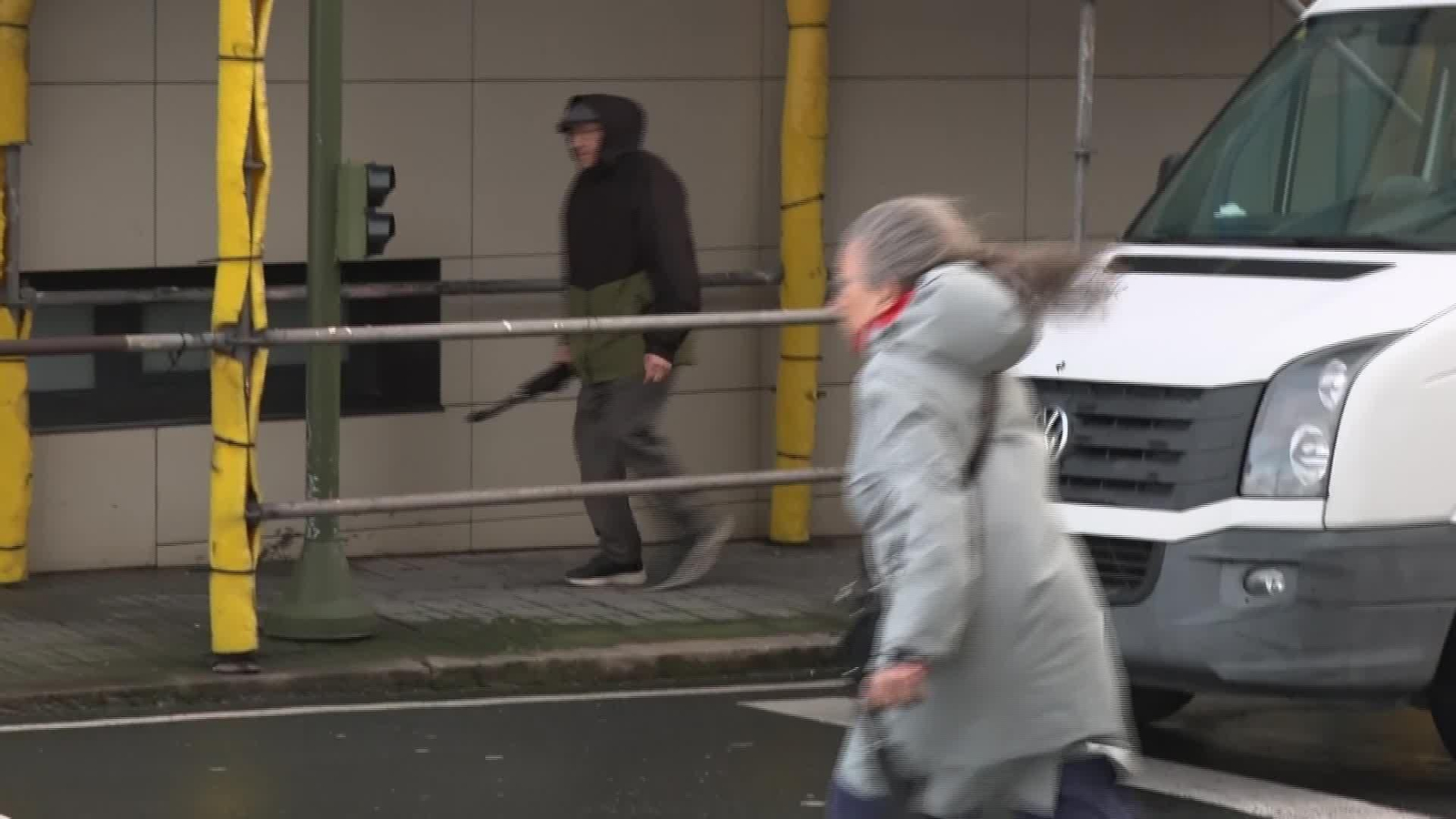 V044-A CORUÑA VIENTO Y OLEAJE