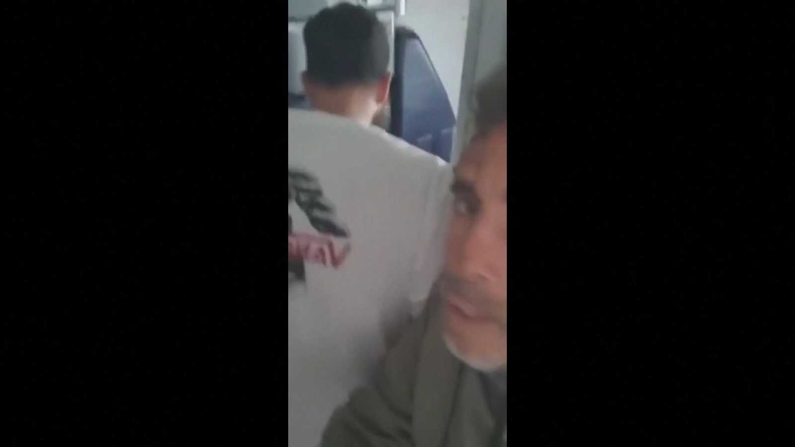 X067-ISRAEL PILOTO HERIDO EN EL ATAQUE EN UN AVION