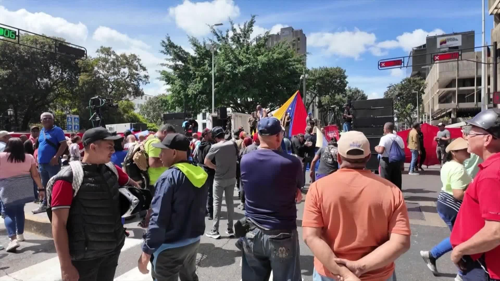 D002-VENEZUELA PROTESTA CONTRA DETENCION MADURO
