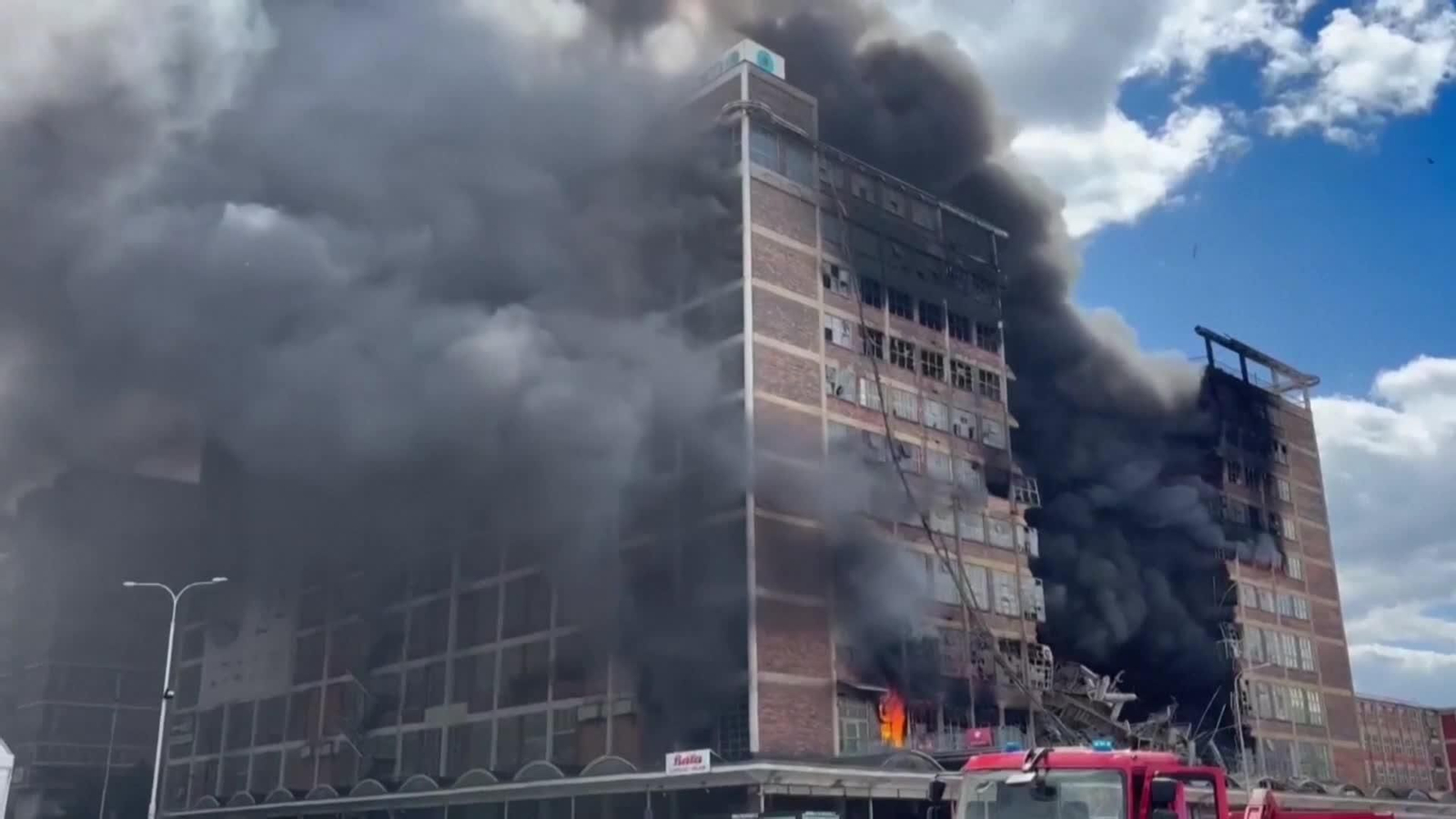va derrumbe edificio historico rep checa
