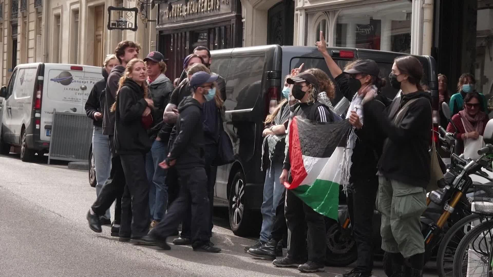 J055-FRANCIA PROTESTAS FLOTILLA