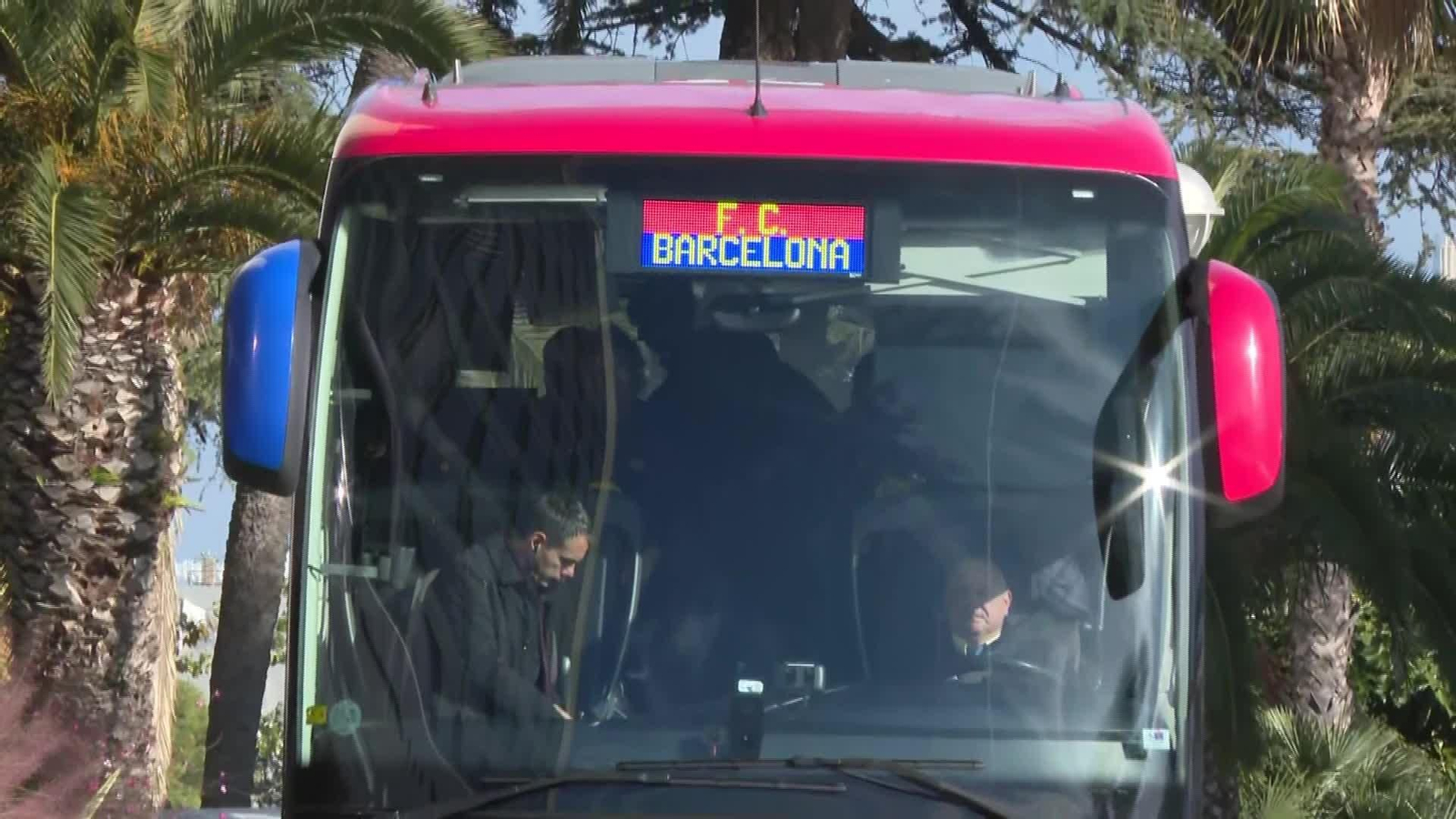 M053-BARCELONA LLEGADA BARSA HOTEL CONCENTRACION