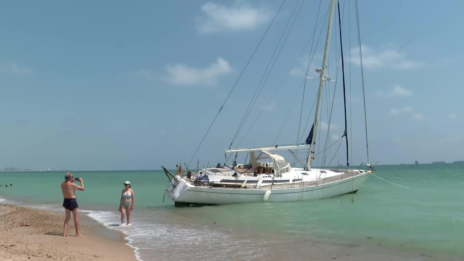 V643-VALENCIA VELERO ENCALLADO