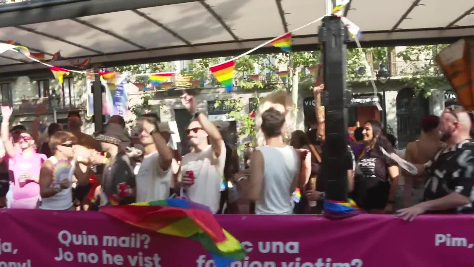 El Orgullo recorre las calles de Barcelona