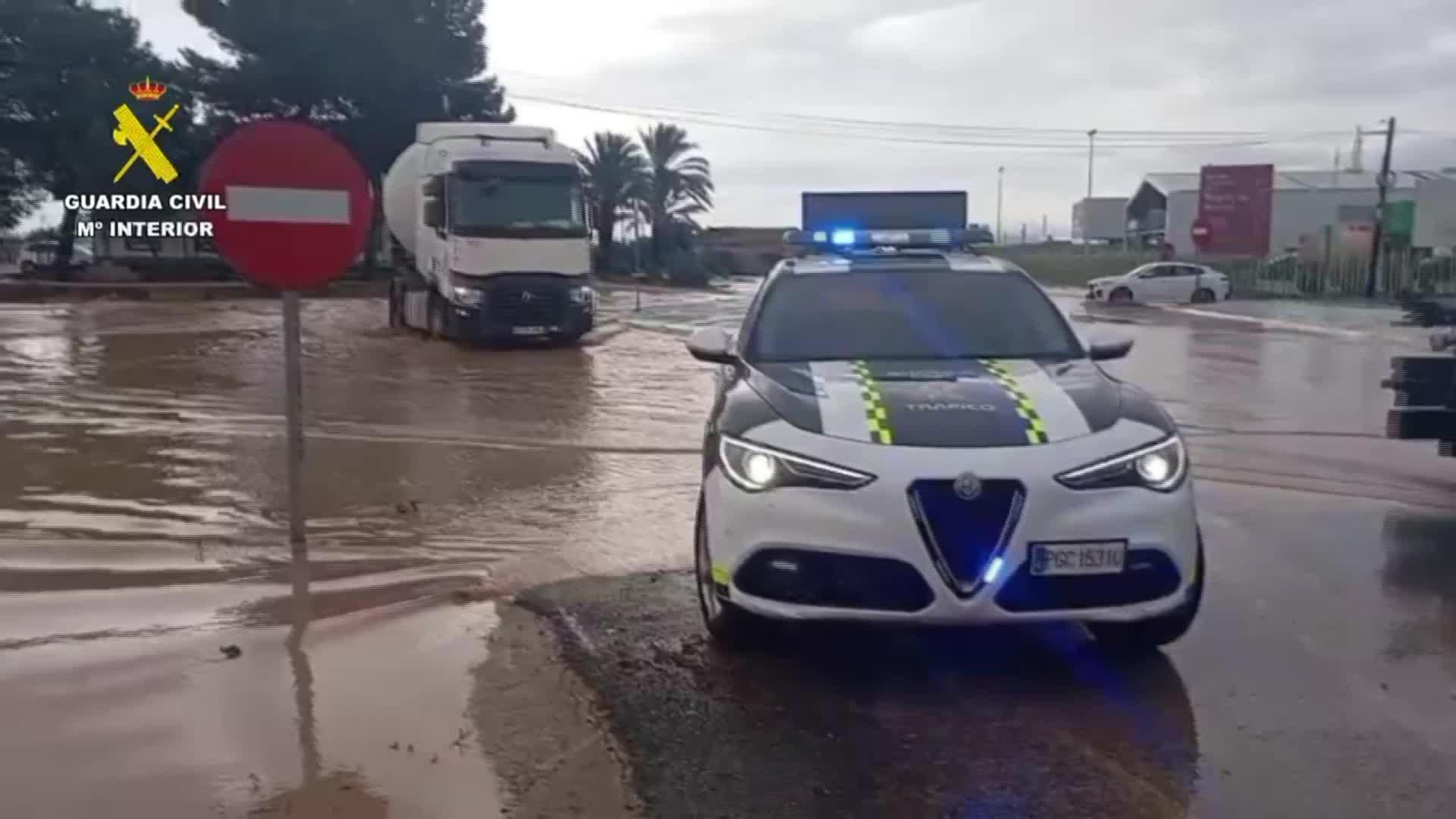 J091-MURCIA GUARDIA CIVIL LLUVIAS TARDE