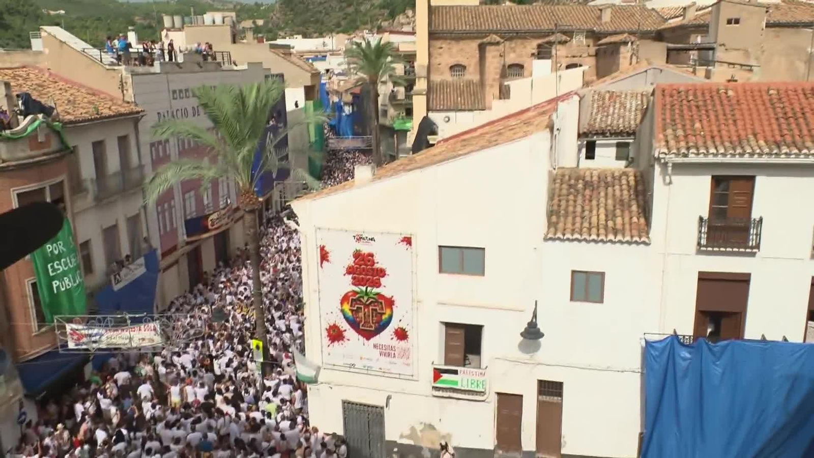 X040-VALENCIA AMBIENTE PREVIO TOMATINA