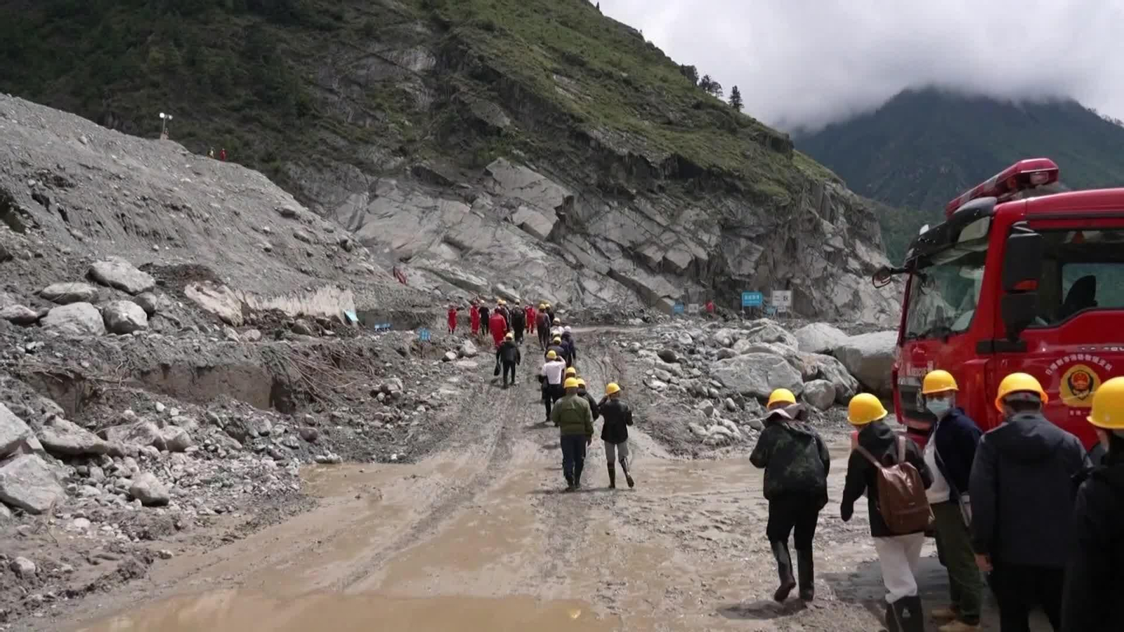 D038-CHINA SEGUIMIENTO ACCIDENTE CORRIMIENTO TIERRAS