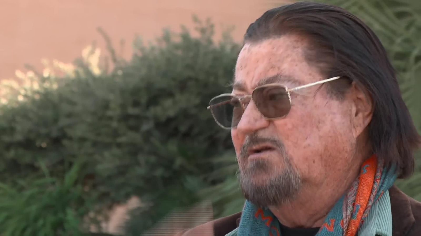 J059-MALAGA POLEMICA ESTATUAS GIGANTES