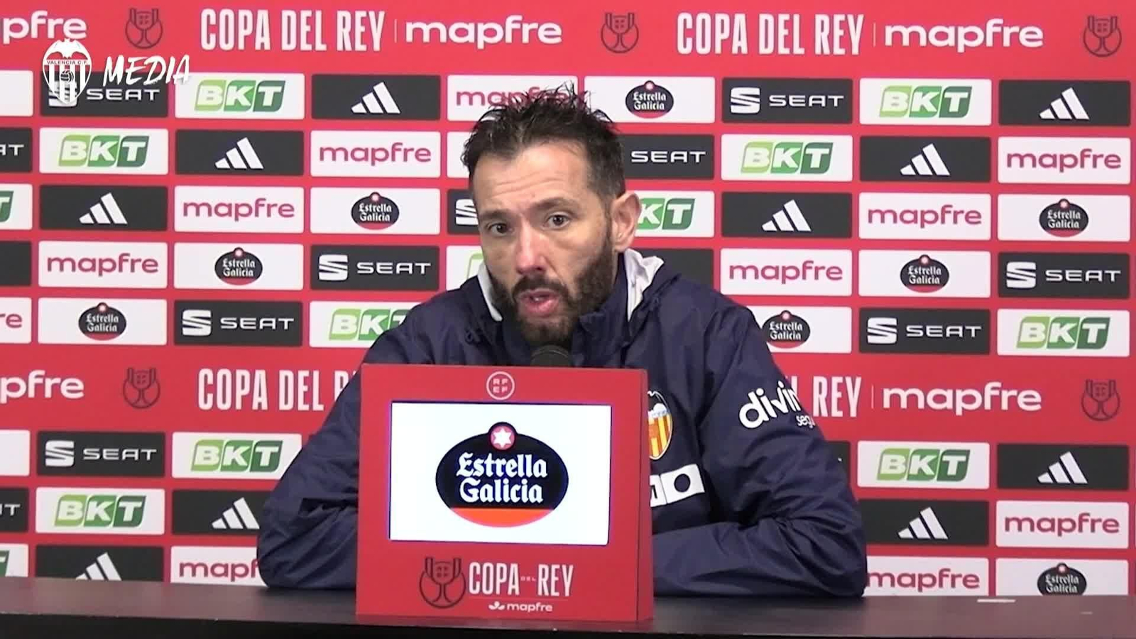 V041-VALENCIA COPA DEL REY BURGOS VS VALENCIA