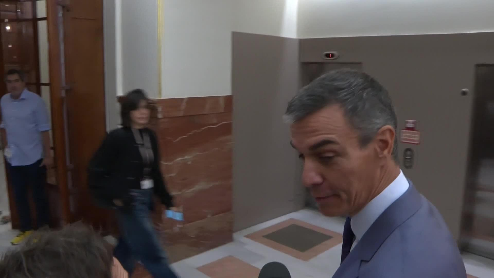 va salida sanchez preguntenle a vivas sobre los niños migrantes en calle